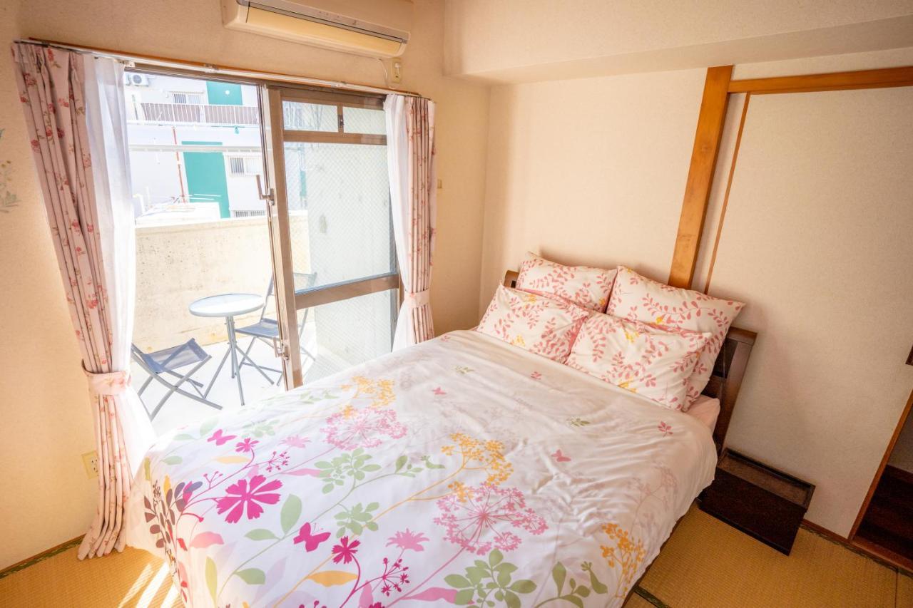 Ferienwohnung スマイルハイツ Naha Exterior foto