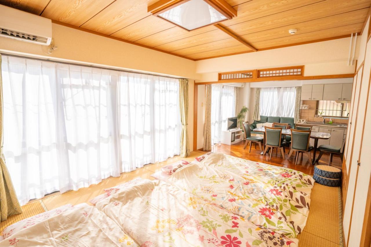 Ferienwohnung スマイルハイツ Naha Exterior foto