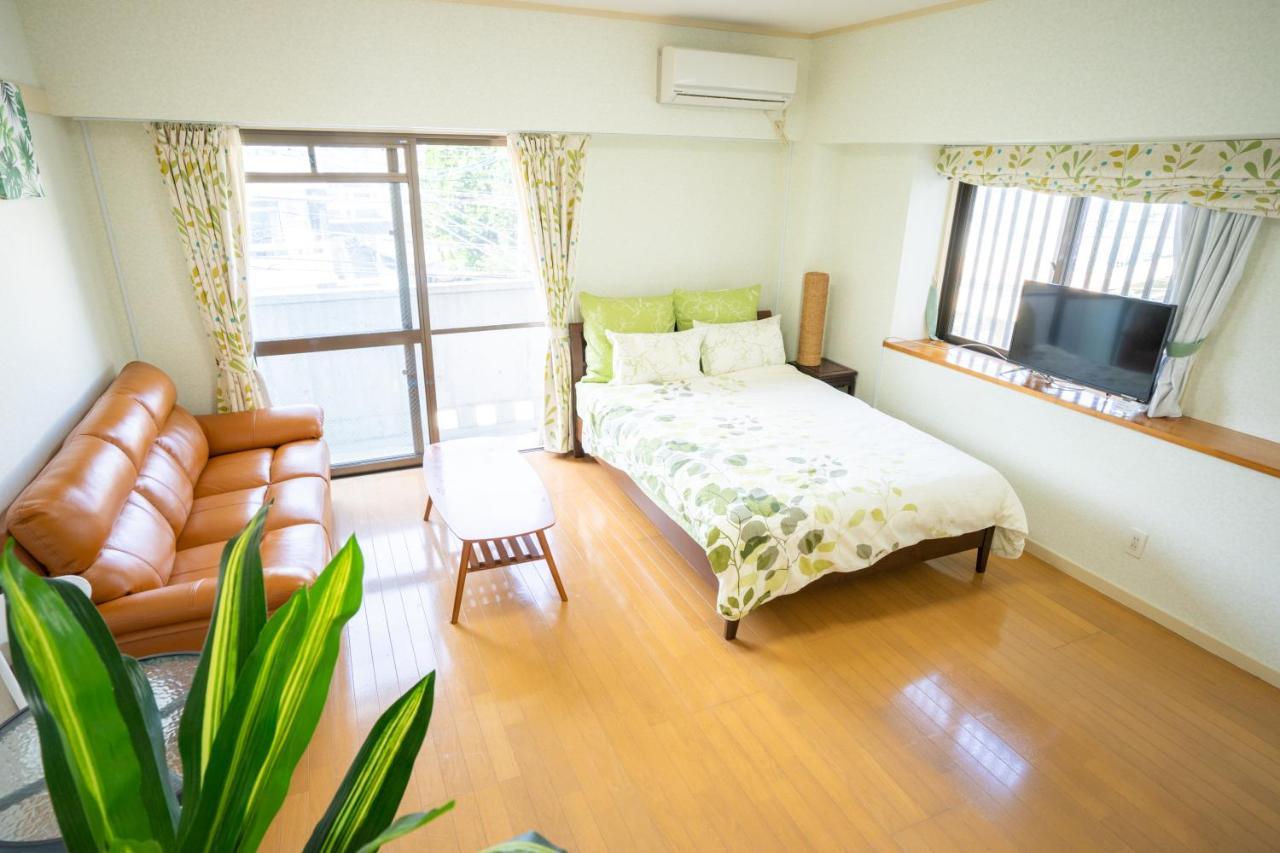 Ferienwohnung スマイルハイツ Naha Exterior foto