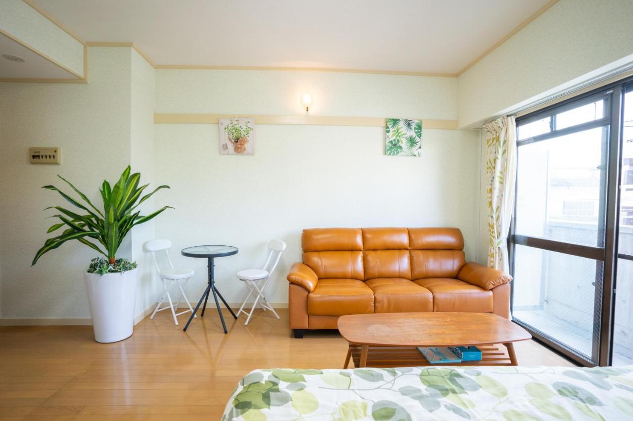 Ferienwohnung スマイルハイツ Naha Exterior foto