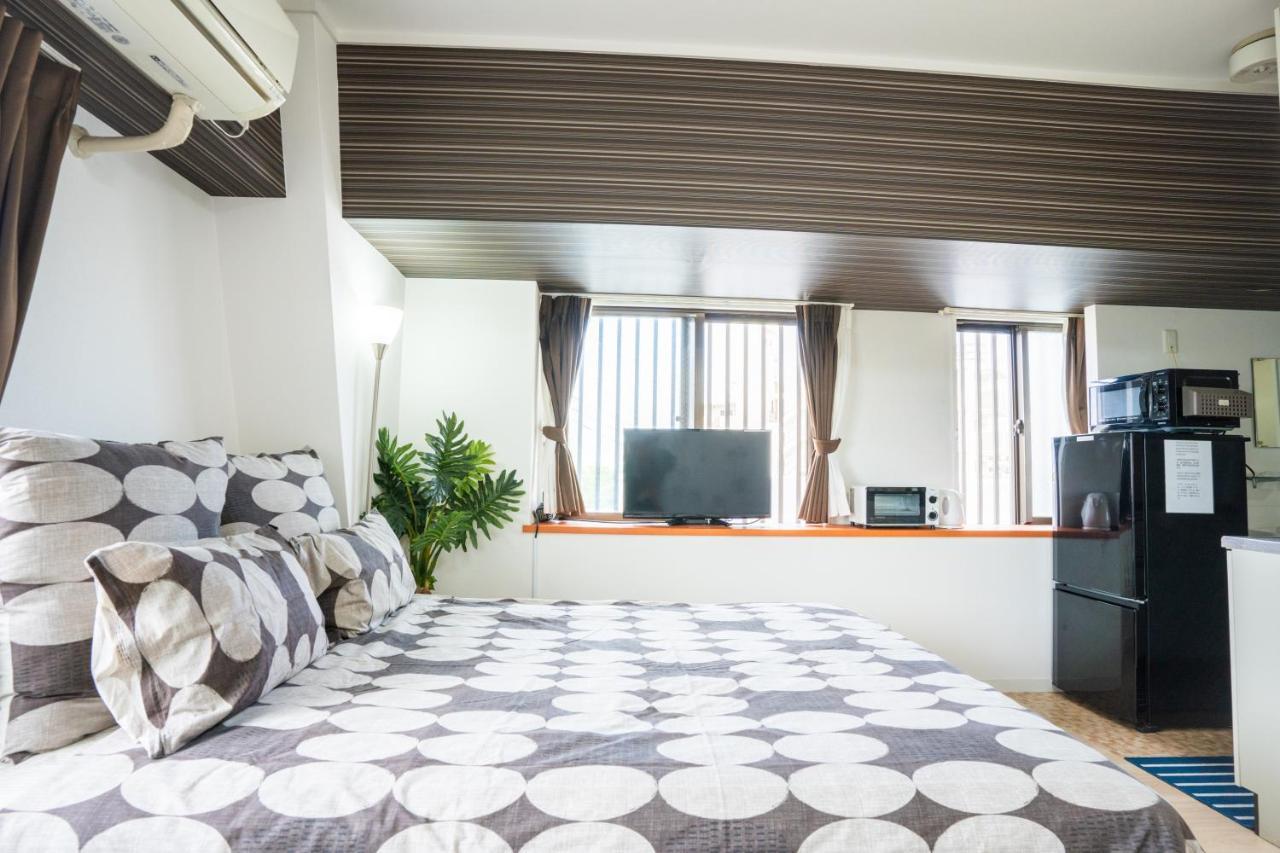 Ferienwohnung スマイルハイツ Naha Exterior foto